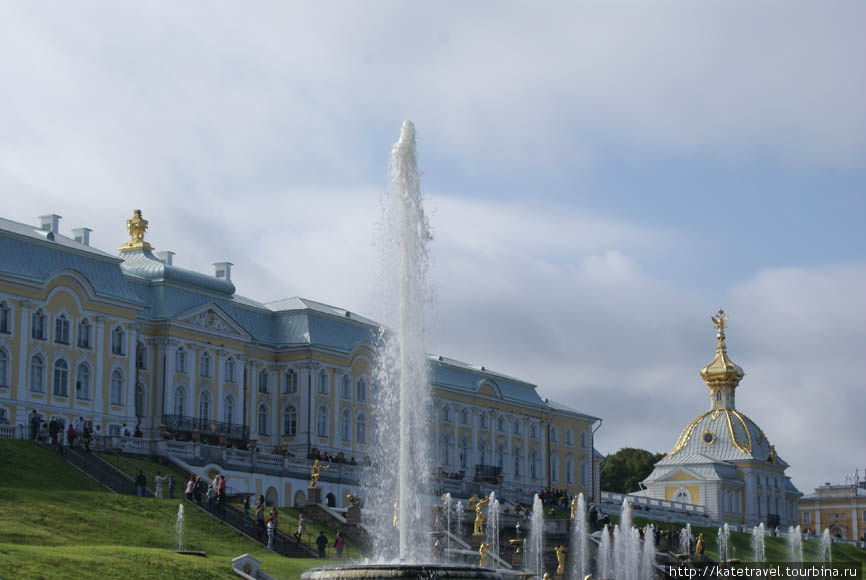 Торжество Петергофа Санкт-Петербург, Россия