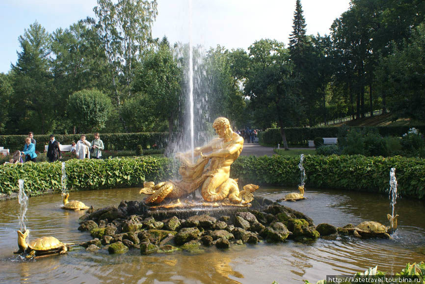 Торжество Петергофа Санкт-Петербург, Россия