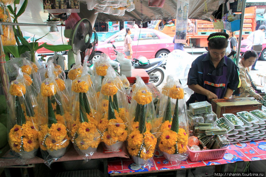Цветы - на развес Бангкок, Таиланд