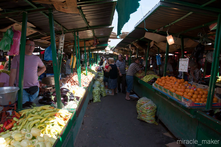 Этот базар самый крупный восточный базар в Европе. Скопье, Северная Македония