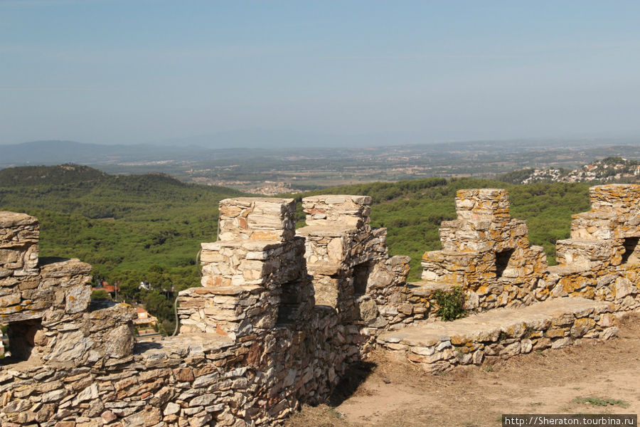 Остатки крепости Багур Бегур, Испания