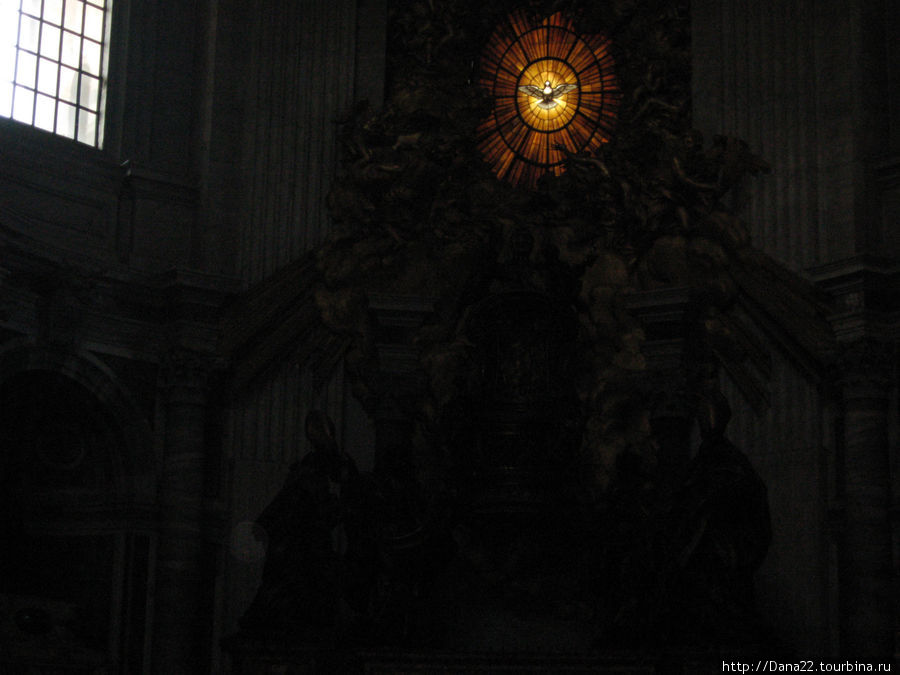Голубь — сердце собора Ватикан (столица), Ватикан