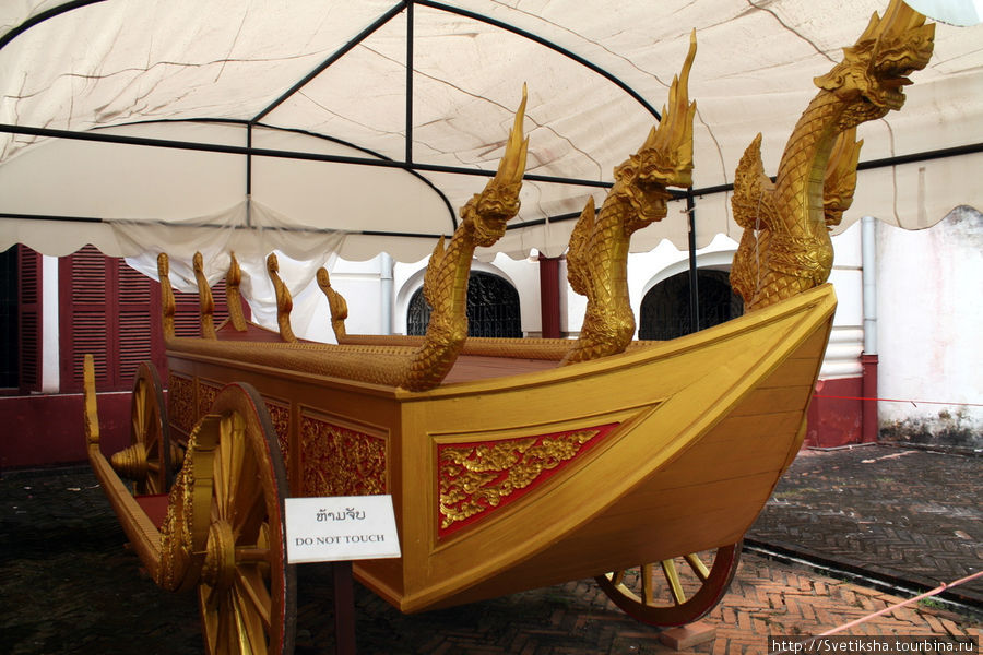 Королевский дворец в Луангпрабанге Луанг-Прабанг, Лаос