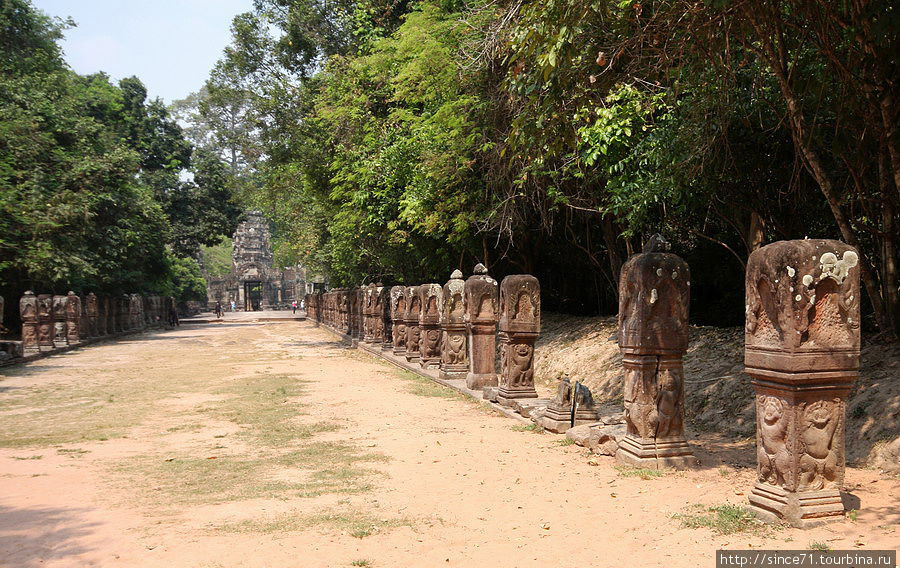 Храмы Ангкора. Неакпеан Ангкор (столица государства кхмеров), Камбоджа