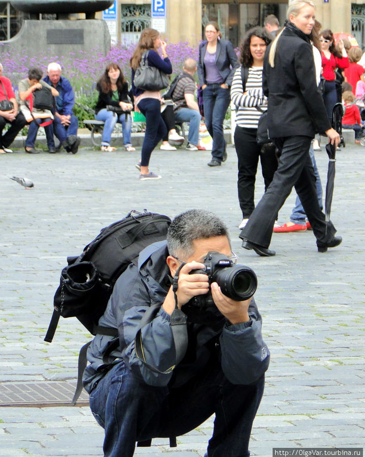 «Фотограф щелкает, и птичка вылетает…» Прага, Чехия