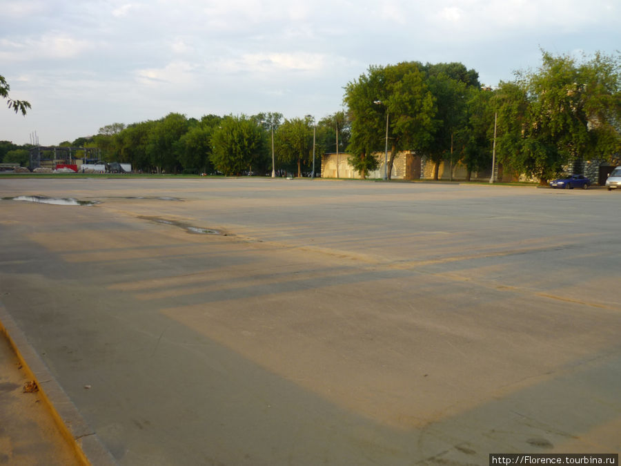 Совсем недавно здесь были аттракционы Москва, Россия