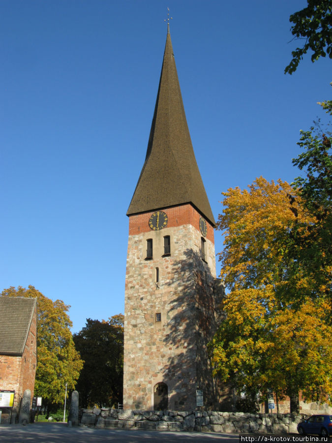 Старая церковь Уппсала, Швеция