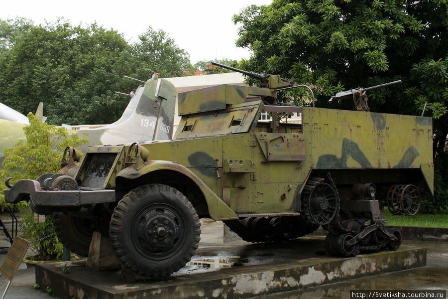 Кладбище военных самолетов Ханой, Вьетнам