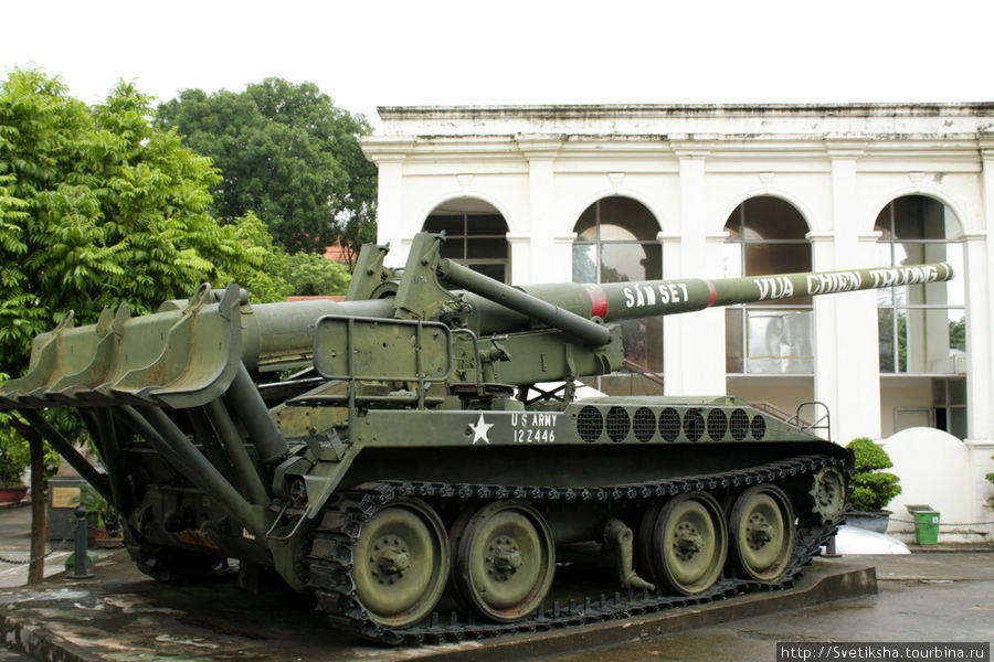 Кладбище военных самолетов Ханой, Вьетнам