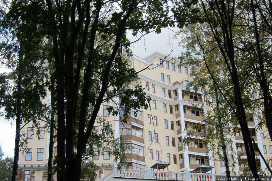 Самый современный дом из тех, которые попались в Дмитрове) Дмитров, Россия