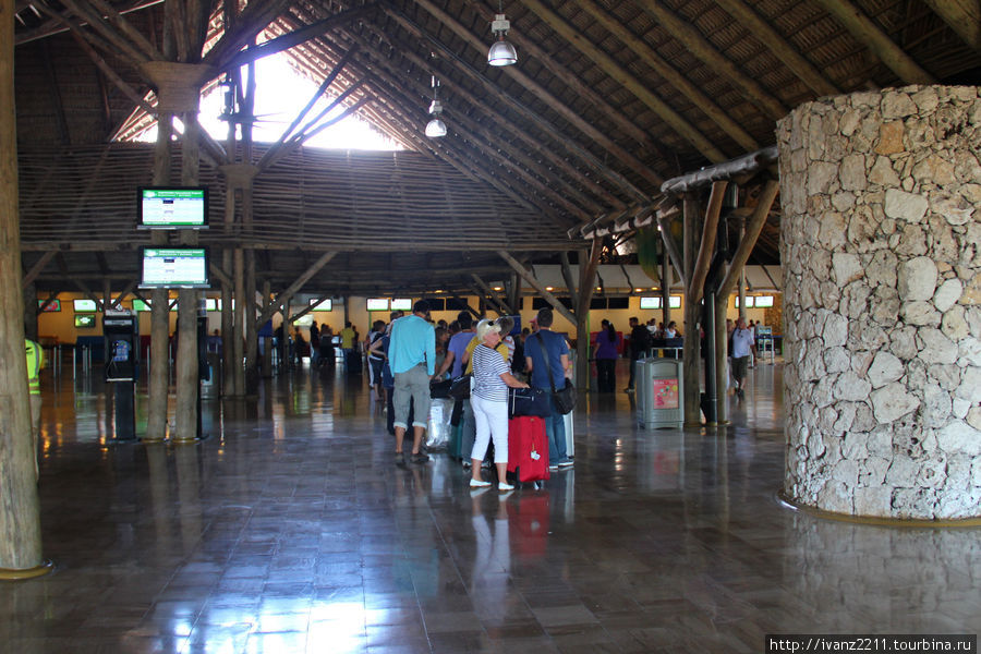 аэропорт Пунта Кана Уверо-Альто, Доминиканская Республика