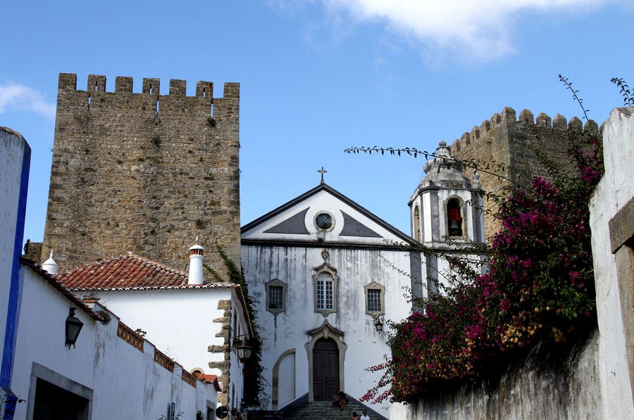 Город-крепость или «шоколадная столица» Португалии Обидуш, Португалия