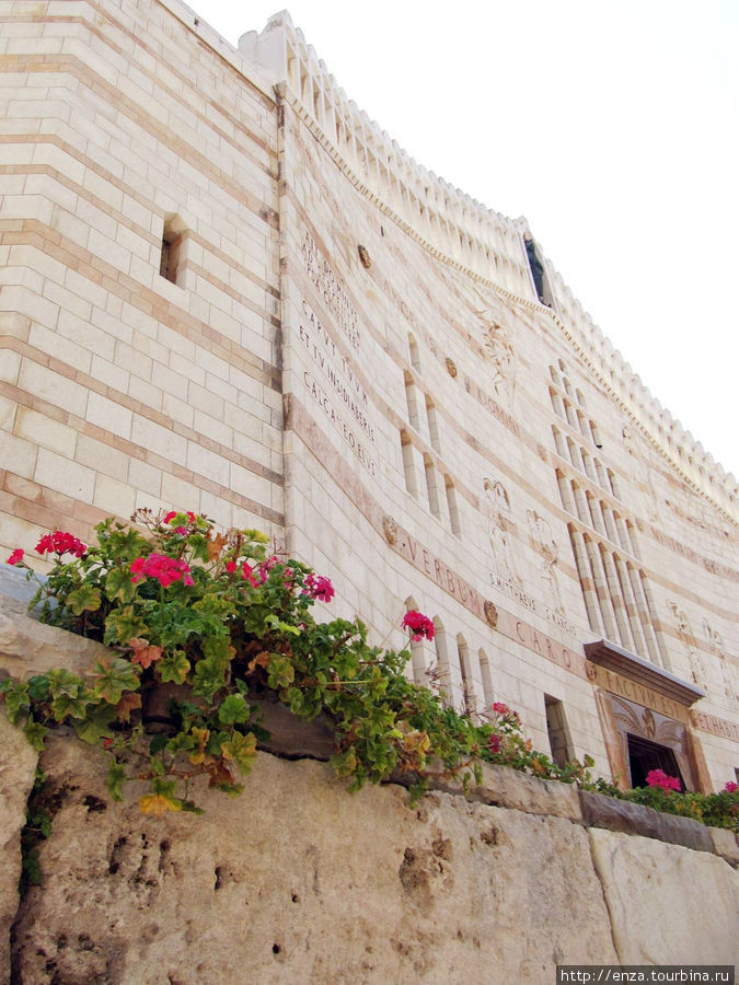 Галилея. Храм над Гротом Благой вести Назарет, Израиль