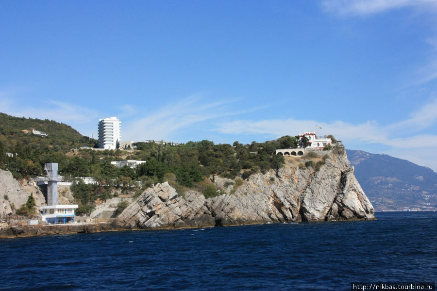 Прогулка на катере от Алупки  до Ласточкиного гнезда Ялта, Россия