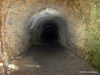 Подземные ходы, ведущие от дворца Любомирских на дно замкового рва.