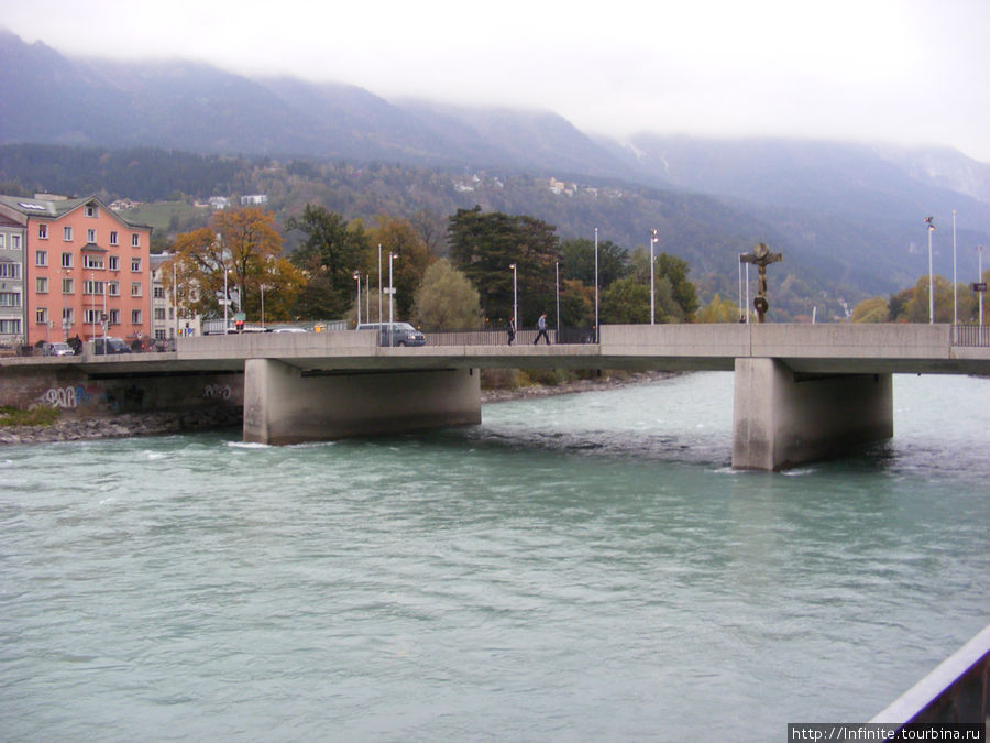 Роскошная река Инн Инсбрук, Австрия
