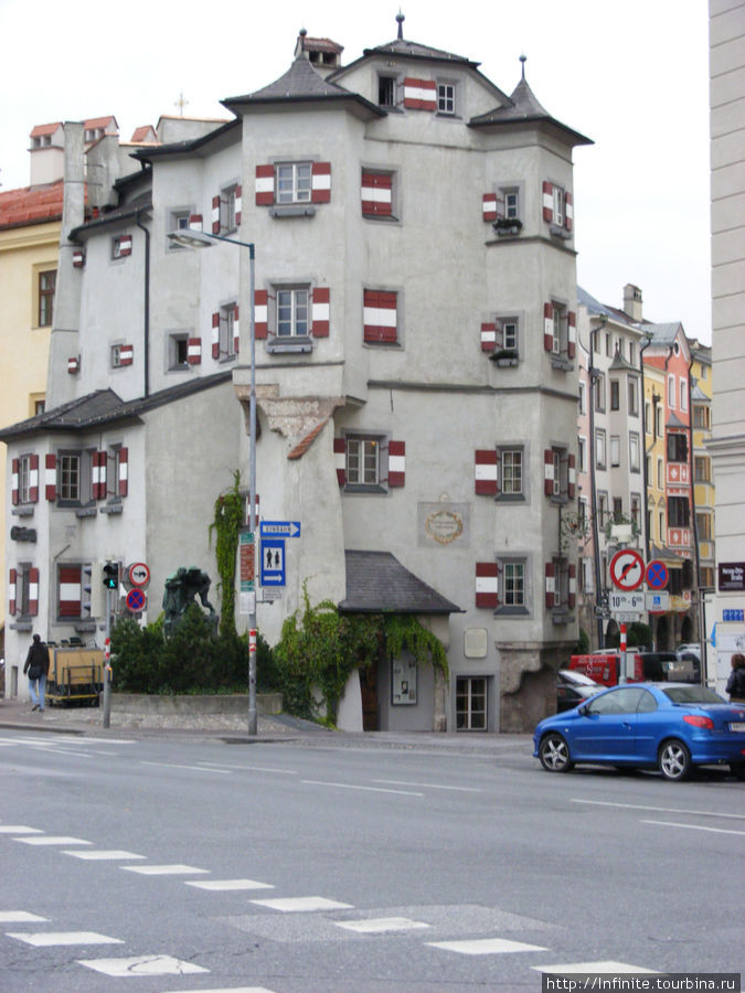 Самый патриотичный жилой дом Инсбрук, Австрия