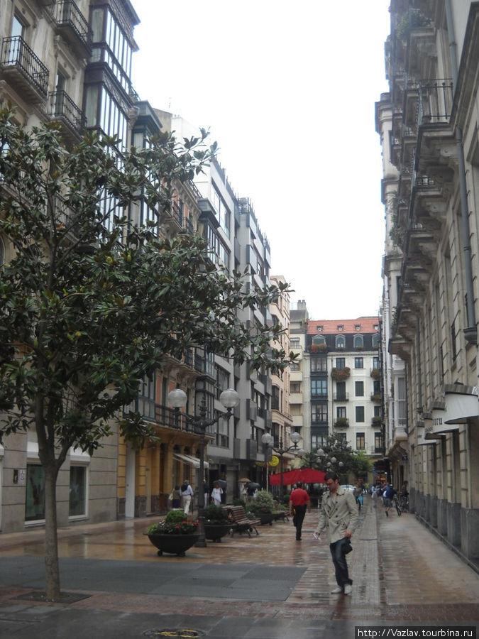 Улочка Бильбао, Испания