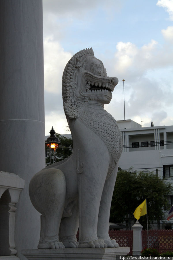 Мраморный храм в Бангкоке Бангкок, Таиланд