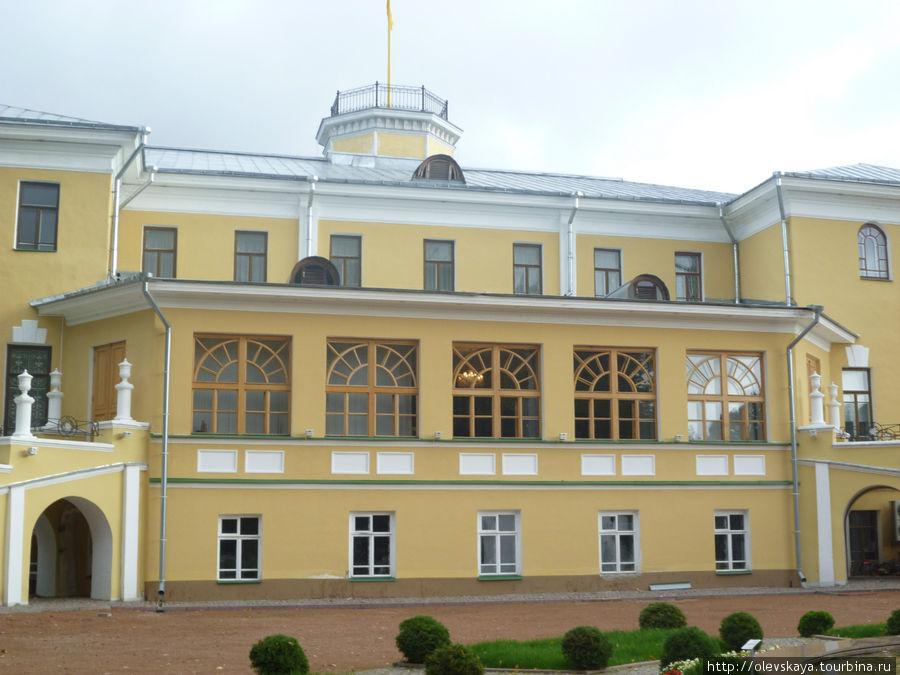 Губернаторский дом, он же главное здание Музея Ярославль, Россия