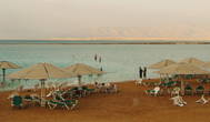 Берег Мертвого моря у отеля Leonardo Inn