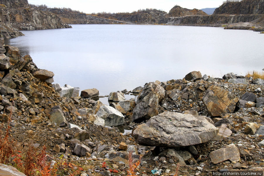 Карьер мурманск ледовое озеро фото