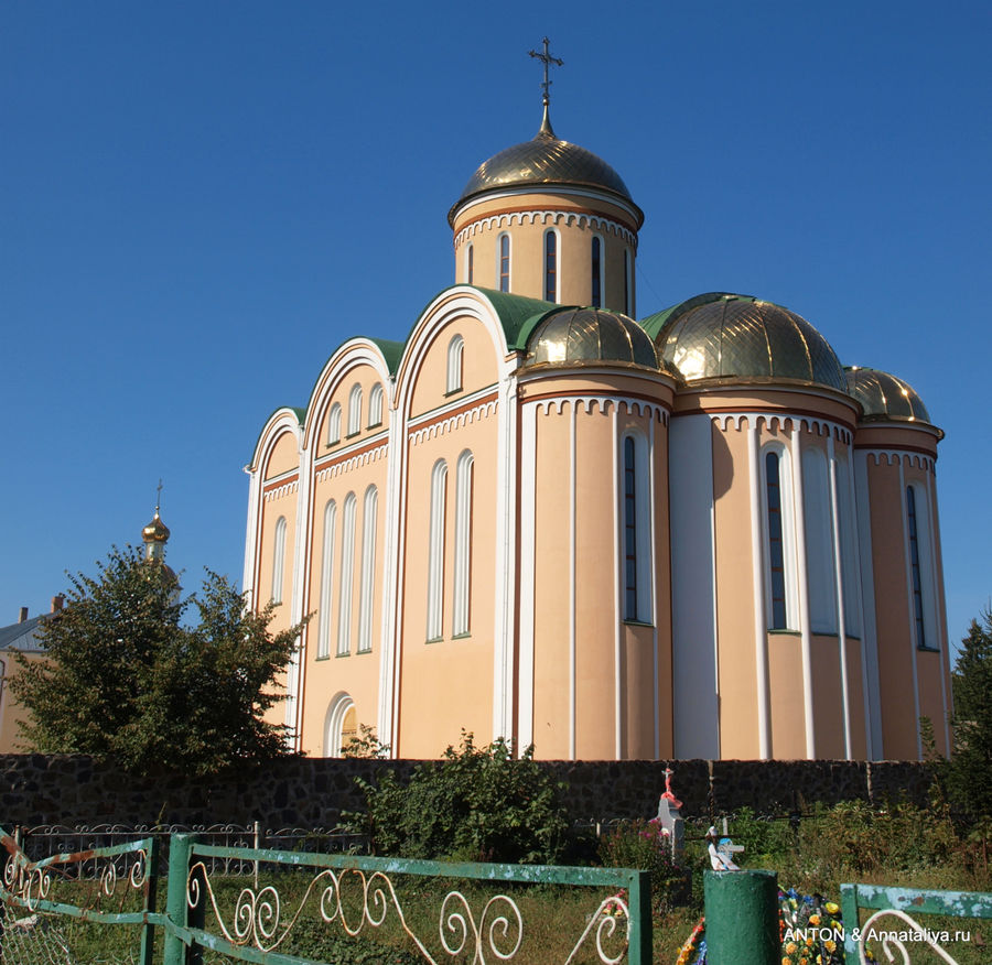 Свято-Вознесенское подворье Городокского монастыря Млинов, Украина