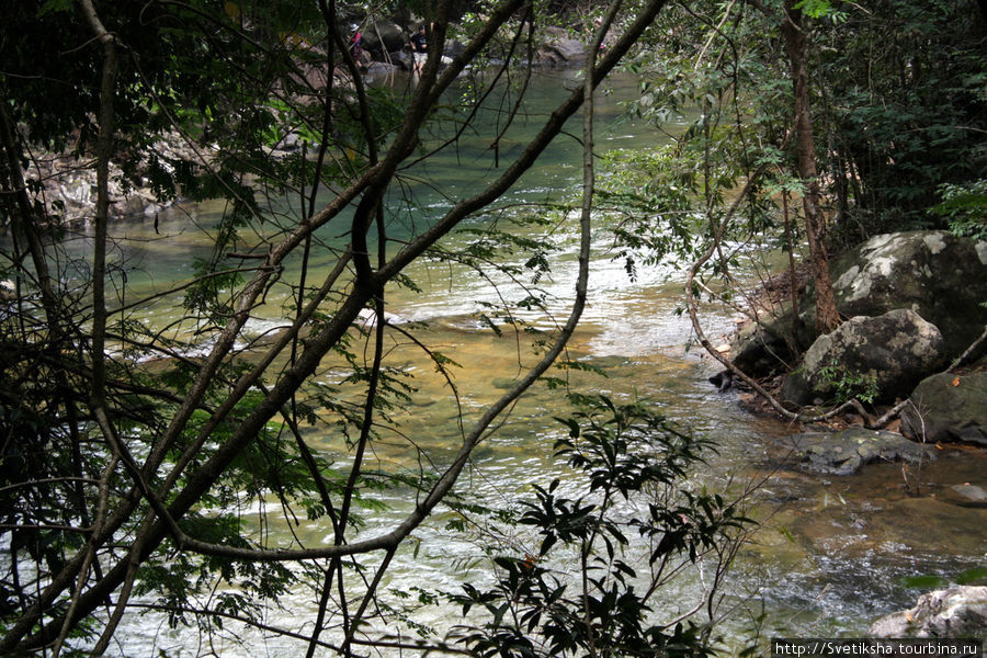 Самый красивый водопад острова Ко-Чанг Остров Чанг, Таиланд