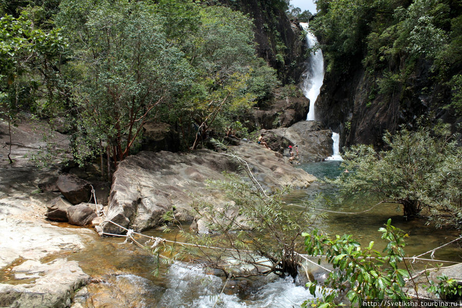 Самый красивый водопад острова Ко-Чанг Остров Чанг, Таиланд