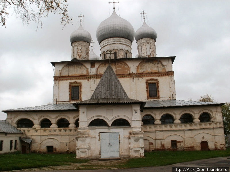 Знаменский собор Великий Новгород, Россия