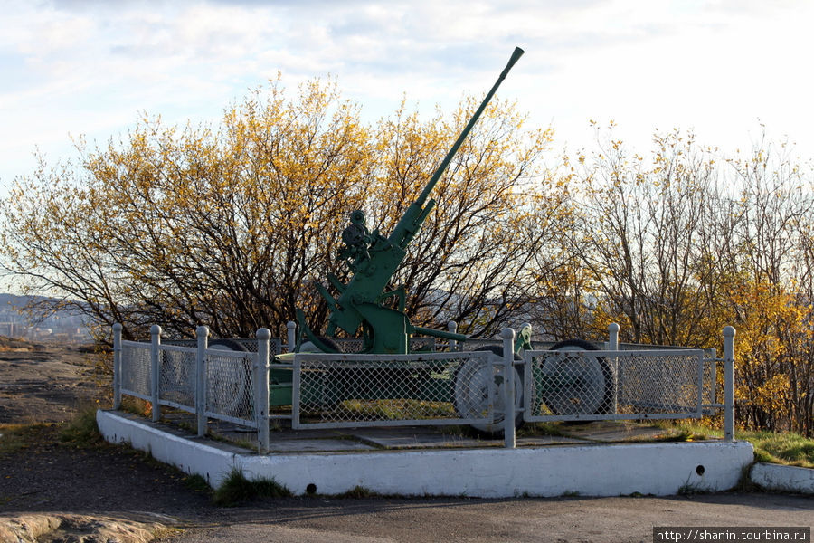 Памятник Защитникам Советского Заполярья Мурманск, Россия