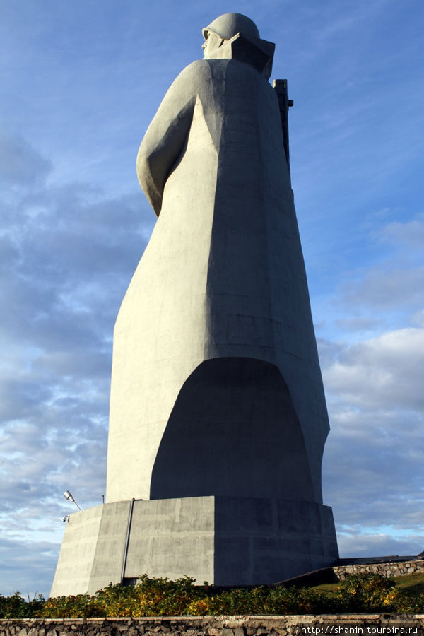 Памятник Защитникам Советского Заполярья Мурманск, Россия