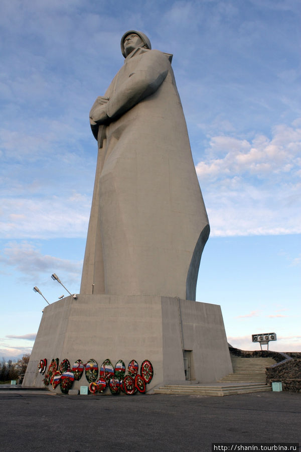 Памятник Защитникам Советского Заполярья Мурманск, Россия