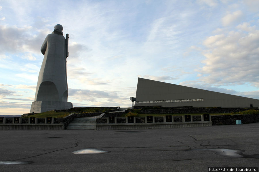 Памятник Защитникам Советского Заполярья Мурманск, Россия