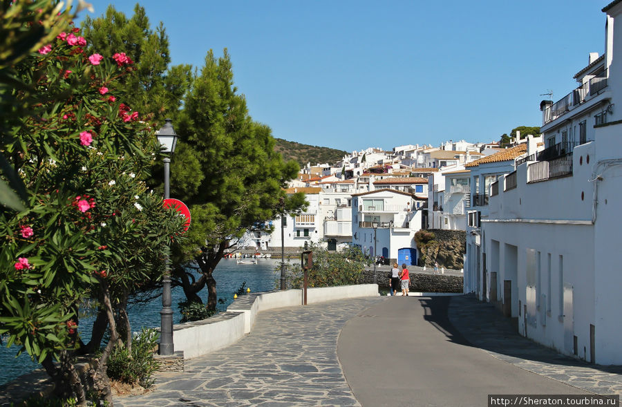 Кадакес — жемчужина у моря Кадакес, Испания