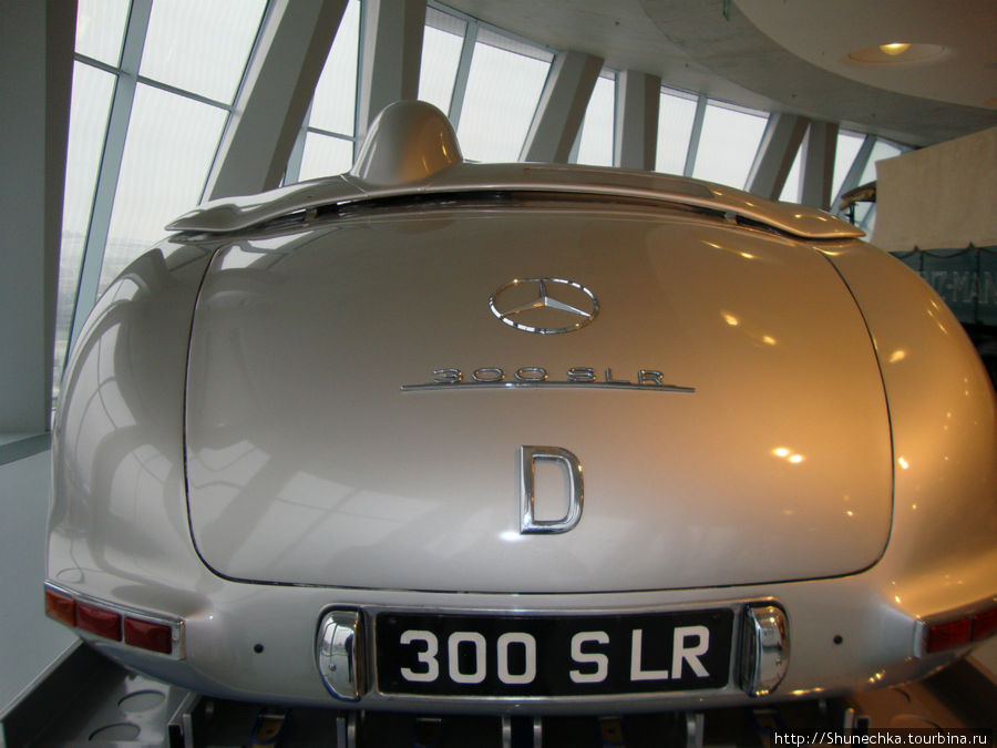 1955. Mercedes-Benz 300 SLR Rennsportwagen. Максимальная скорость 300 км/ч. Штутгарт, Германия