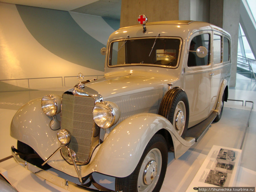 1937. Mercedes-Benz 320 Krankenwagen. Максимальная скорость 90 км/ч. Штутгарт, Германия