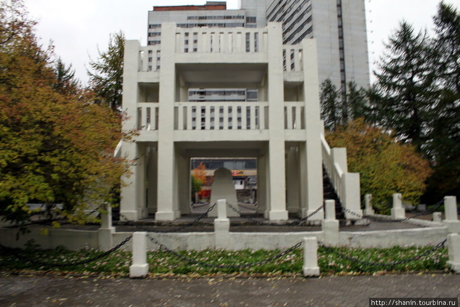 Памятник Жертвам Интервенции Мурманск, Россия