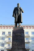 Памятник Ленину на проспекте Ленина в Мурманске