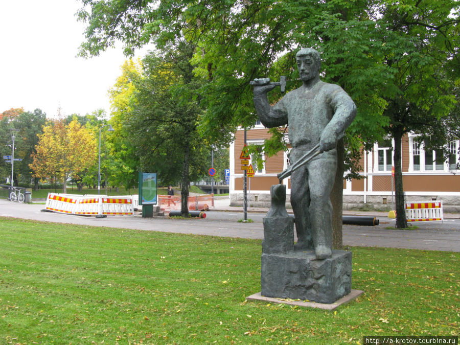 памятник Сало, Финляндия
