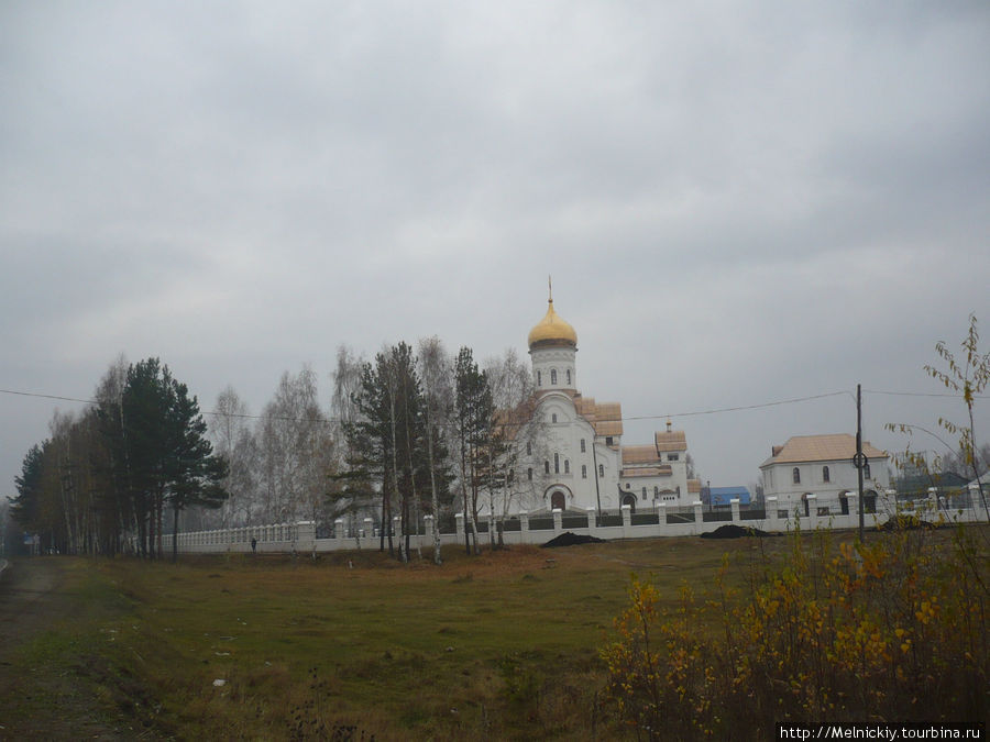 Храм святого апостола Андрея Первозванного Лесосибирск, Россия