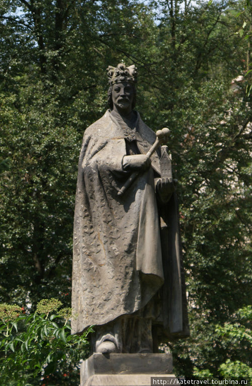 Памятник Карлу IV (1956) Карловы Вары, Чехия