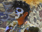 Раскрас в виде скелетов, в День мертвых происходит смешение христианских обрядов с ритуалами племён древних индейцев
