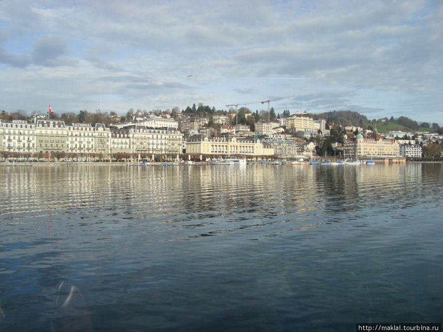 Вид на Люцерн с корабля. Люцерн, Швейцария
