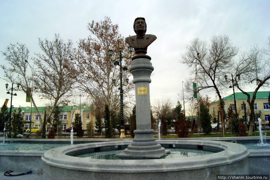 Аллея вдохновения Ашхабад, Туркмения