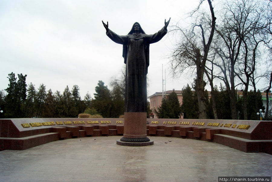 Парк Победы в Ашхабаде Ашхабад, Туркмения