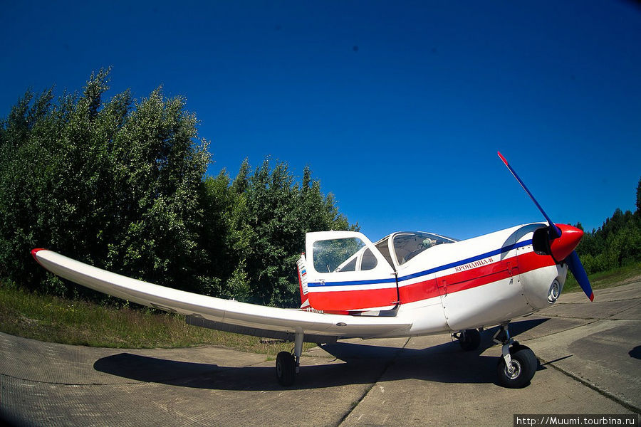 Piper PA-28-140F Cherokee звучит гордо )) Кронштадт, Россия