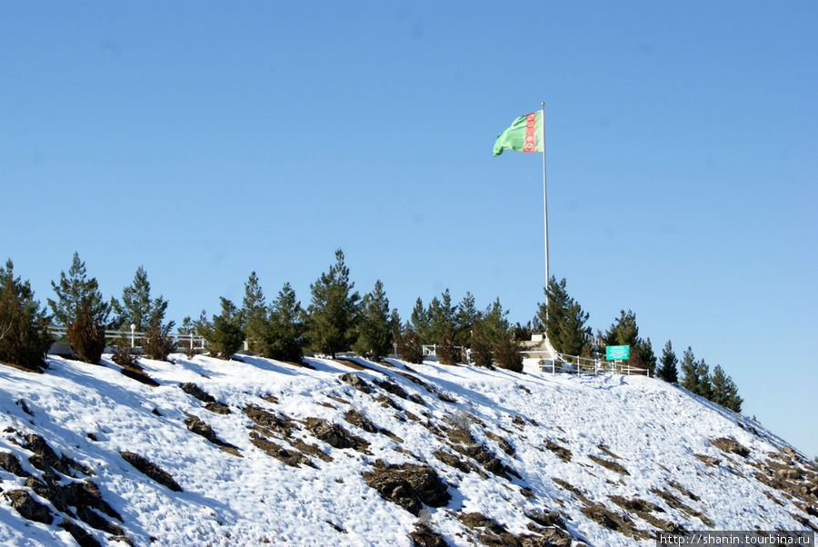 Предгорья Копетдага возле Ашхабада Ашхабад, Туркмения