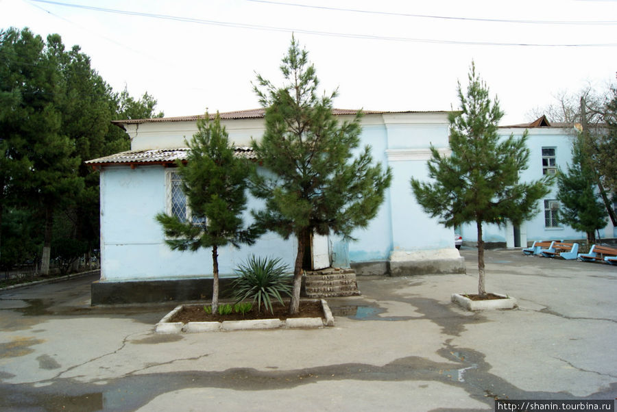 В школе-интернате Ашхабад, Туркмения
