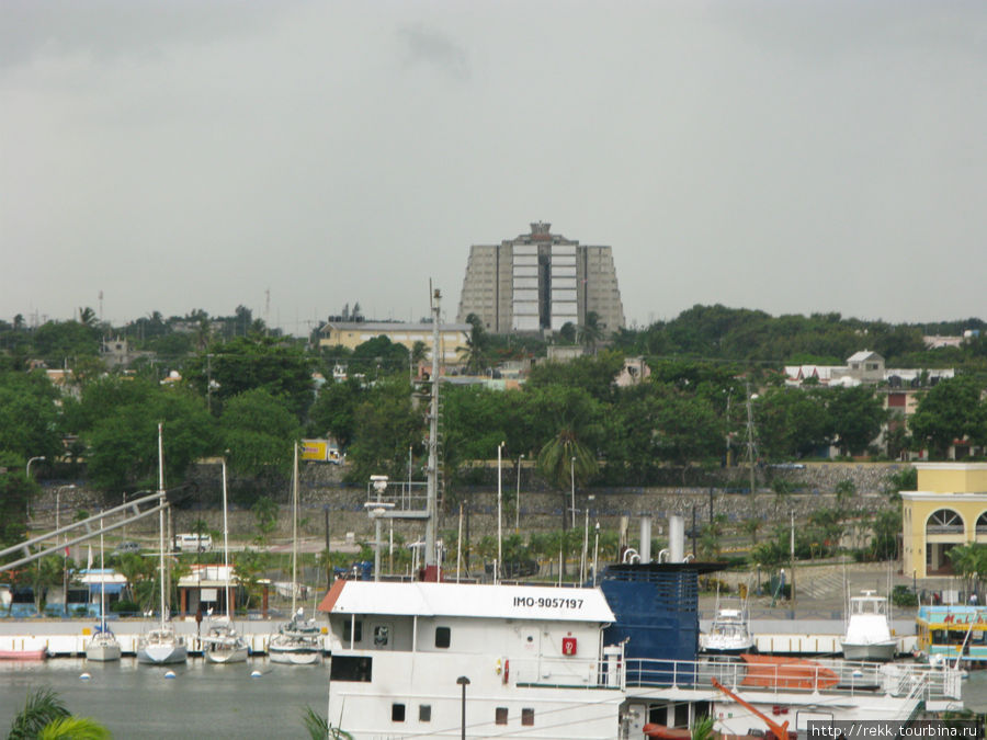 Вид на реку Озама Доминиканская Республика